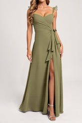 Olive Langes Chiffon Brautjungfernkleid in A-Linie mit Rüschen und Schlitz